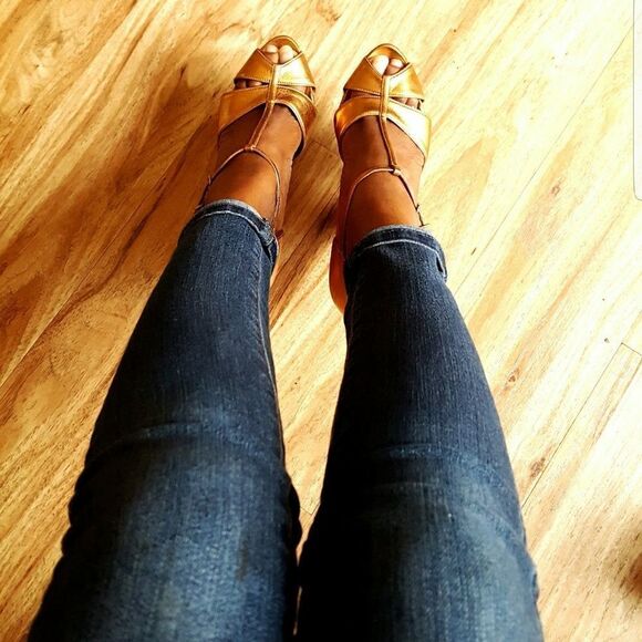 DKNY wedge   - Picture 1 of 8